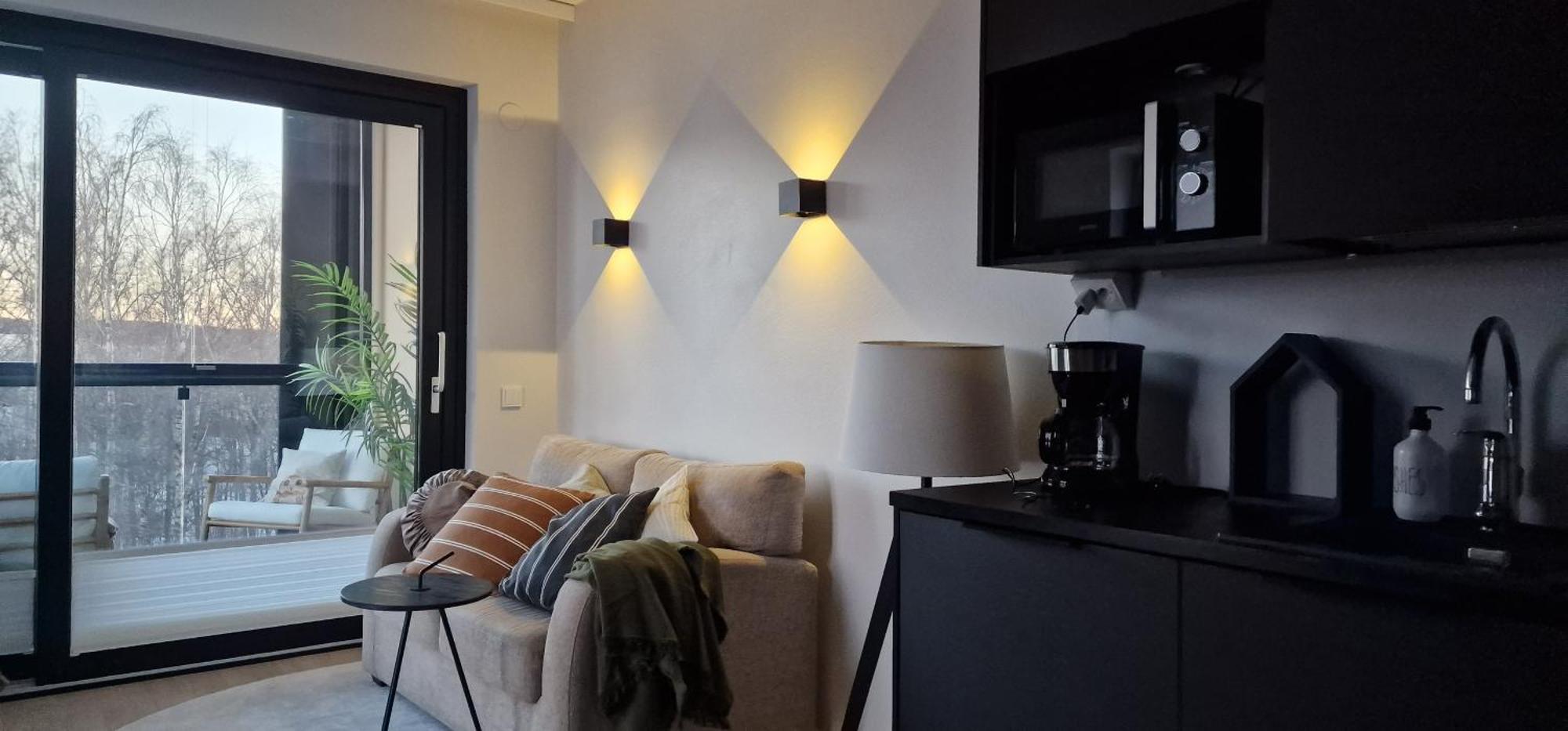 Modern Apartment Near Tampereen Messukeskus, With Own Private And Free Parking 外观 照片